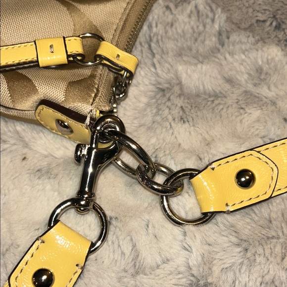 Coach Signature Yellow Stripe Canvas Leather Strap Handbag F19218 - Picture 13 of 14